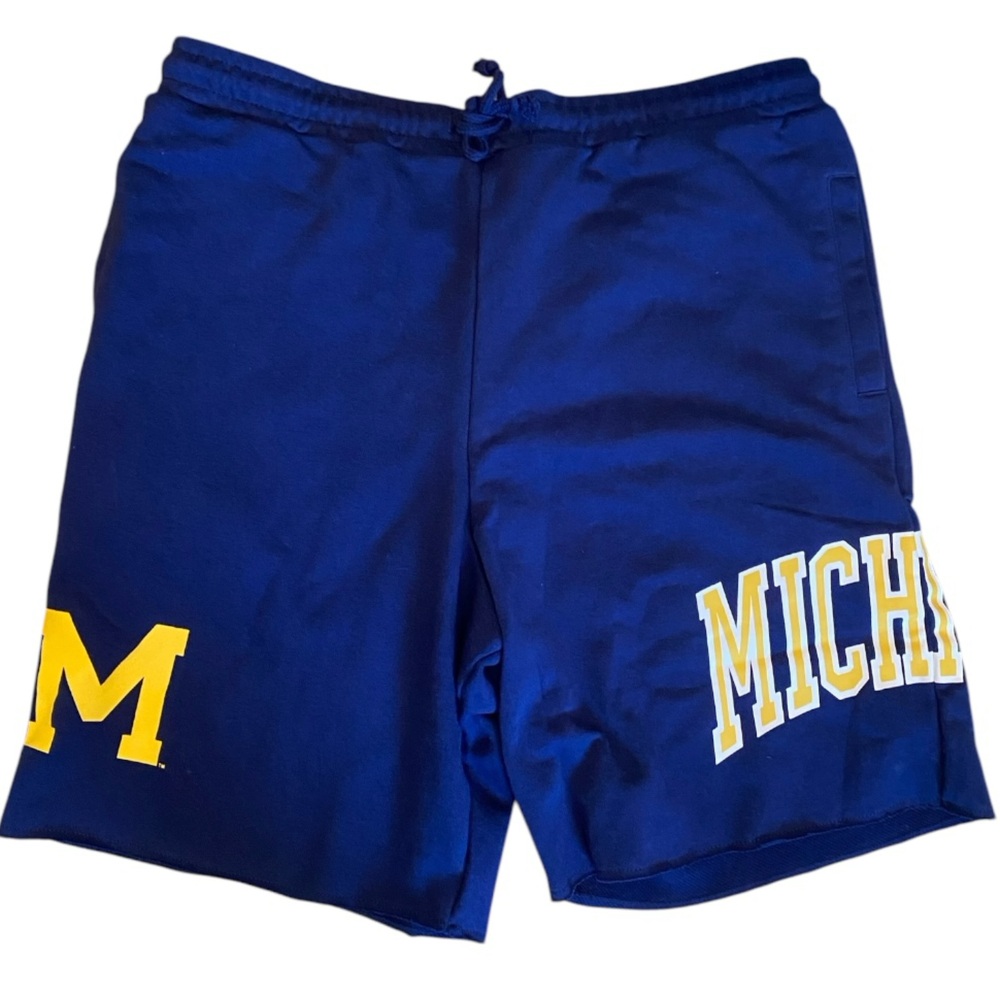 Mitchell & Ness Men’s NCAA University of Michigan Game Day Shorts SIZE L